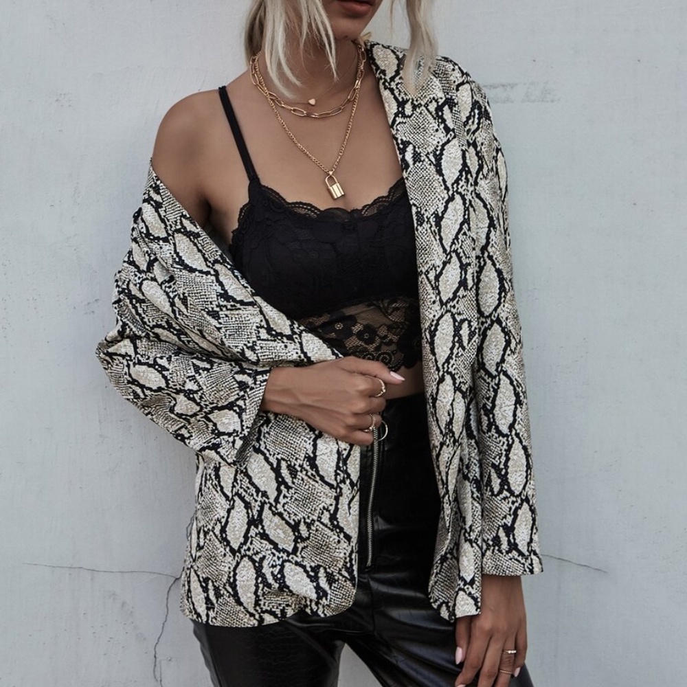 Snakeskin Print open front blazer coat - Picture 3 of 6